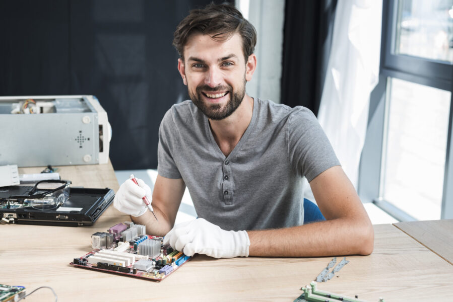 Técnico em Manutenção e Suporte para Informática